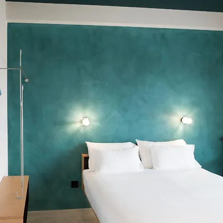 Riva & - Check-in 24hr Hotel 3*