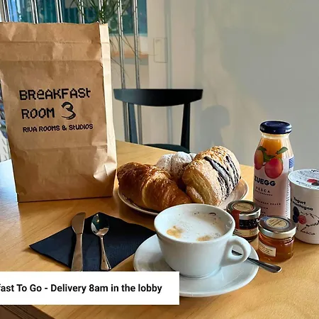 Riva & - Check-in 24hr Hotel