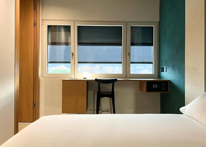 Отель Riva & - Check-in 24hr 3*