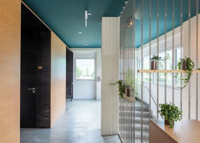 Отель Riva & - Check-in 24hr 3*