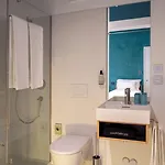 Ξενοδοχείο Riva & - Check-in 24hr 3*