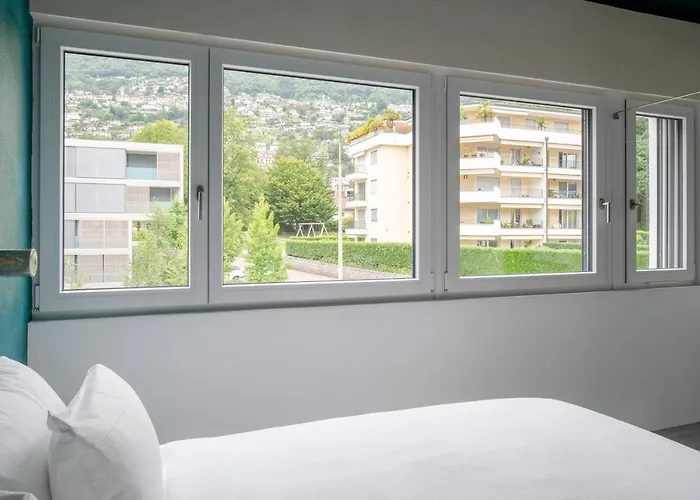 Riva & - Check-in 24hr Minusio